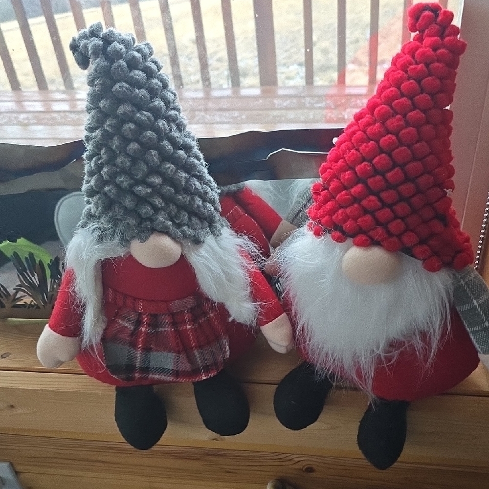 Festive Gnome Plush Set - Red and Gray